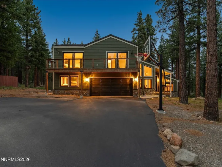 1005 Joy Lake, Reno, Nevada 89511, 3 Bedrooms Bedrooms, ,3 BathroomsBathrooms,Residential,Residential,Joy Lake,260004942