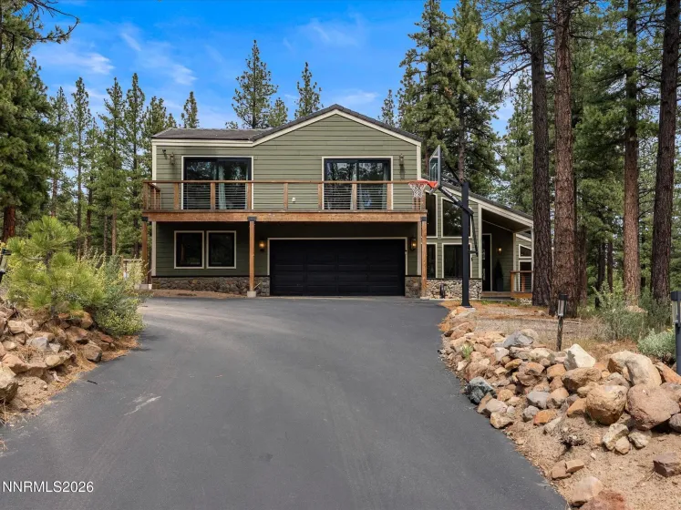 1005 Joy Lake, Reno, Nevada 89511, 3 Bedrooms Bedrooms, ,3 BathroomsBathrooms,Residential,Residential,Joy Lake,260004942