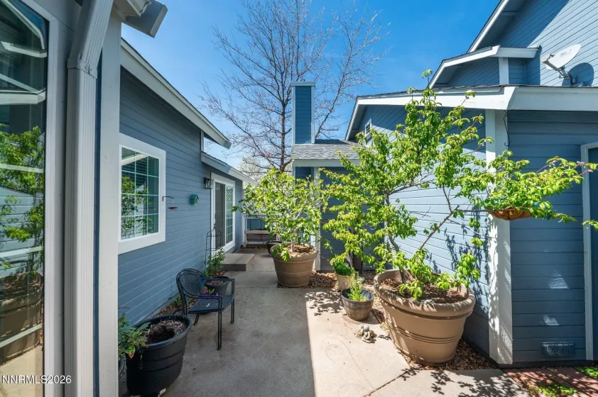 1903 Tuolumne, Reno, Nevada 89523, 2 Bedrooms Bedrooms, ,2 BathroomsBathrooms,Residential,Residential,Tuolumne,260004944