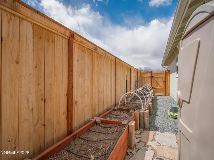 1299 White Ash, Gardnerville, Nevada 89410, 3 Bedrooms Bedrooms, ,2 BathroomsBathrooms,Residential,Residential,White Ash,260004945