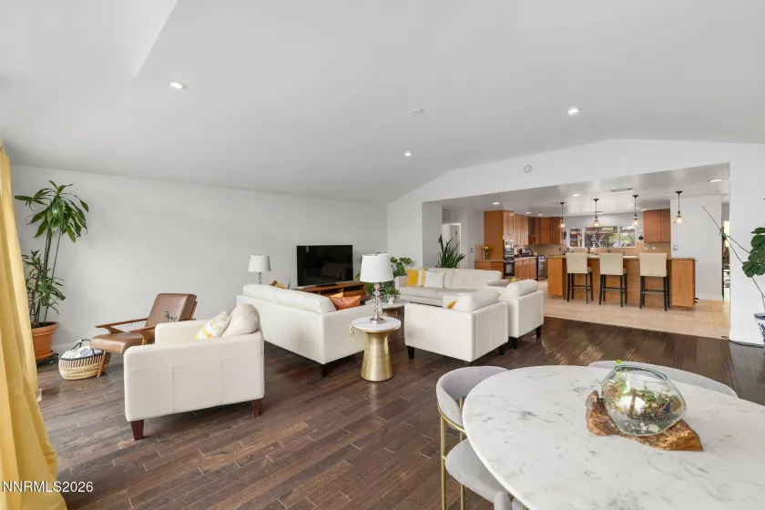 2785 Skyline, Reno, Nevada 89509, 4 Bedrooms Bedrooms, ,3 BathroomsBathrooms,Residential,Residential,Skyline,260004949