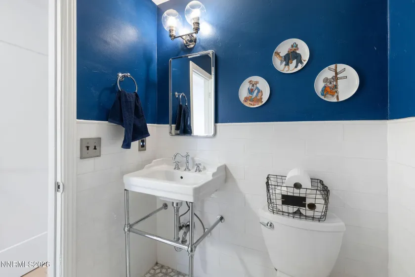 2785 Skyline, Reno, Nevada 89509, 4 Bedrooms Bedrooms, ,3 BathroomsBathrooms,Residential,Residential,Skyline,260004949