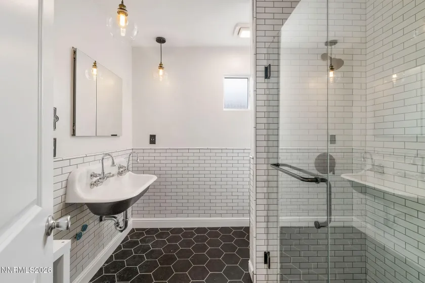 2785 Skyline, Reno, Nevada 89509, 4 Bedrooms Bedrooms, ,3 BathroomsBathrooms,Residential,Residential,Skyline,260004949