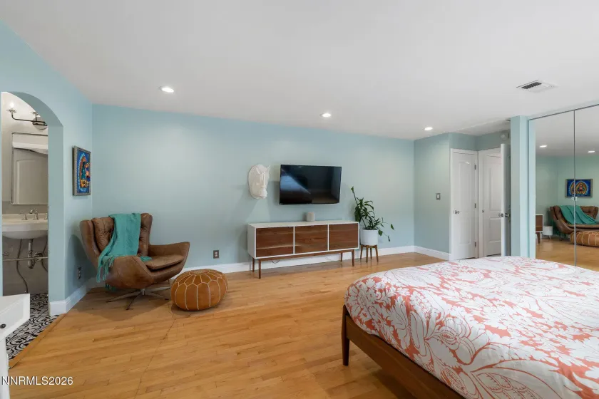 2785 Skyline, Reno, Nevada 89509, 4 Bedrooms Bedrooms, ,3 BathroomsBathrooms,Residential,Residential,Skyline,260004949