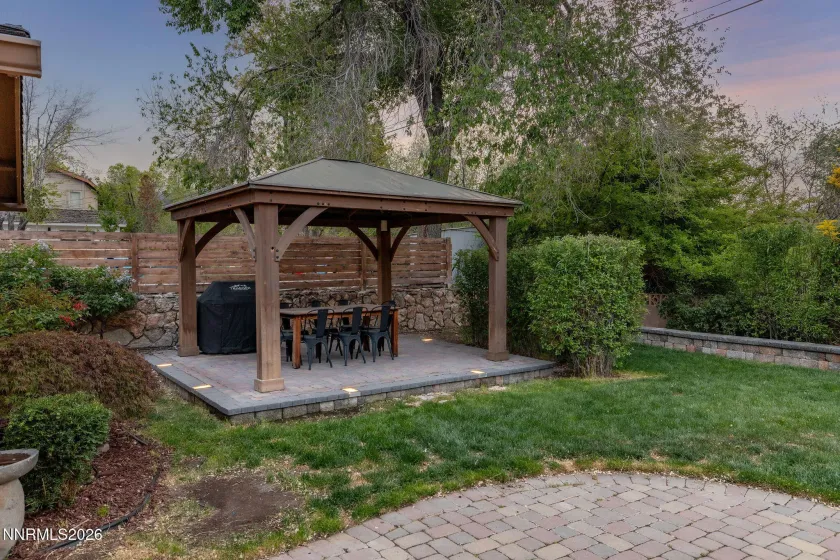 2785 Skyline, Reno, Nevada 89509, 4 Bedrooms Bedrooms, ,3 BathroomsBathrooms,Residential,Residential,Skyline,260004949