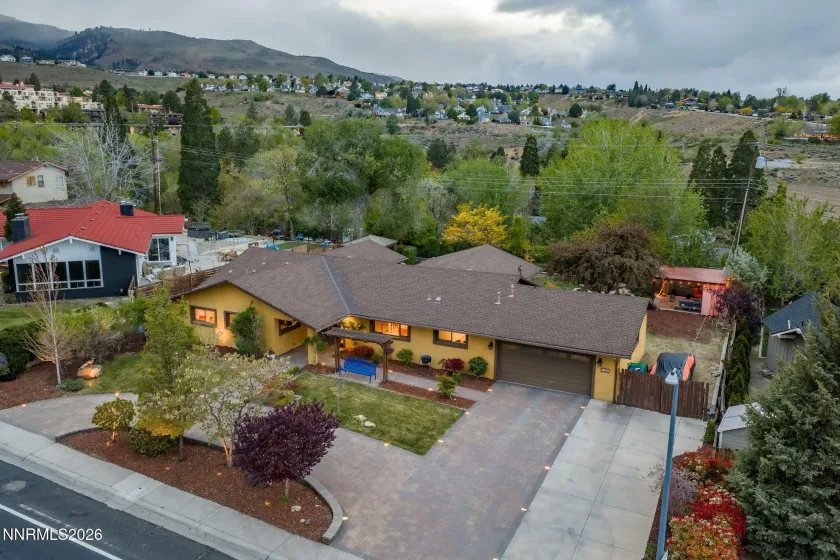 2785 Skyline, Reno, Nevada 89509, 4 Bedrooms Bedrooms, ,3 BathroomsBathrooms,Residential,Residential,Skyline,260004949