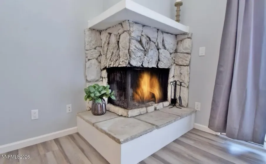 2555 Clear Acre, Reno, Nevada 89512, 2 Bedrooms Bedrooms, ,2 BathroomsBathrooms,Residential,Residential,Clear Acre,260004952