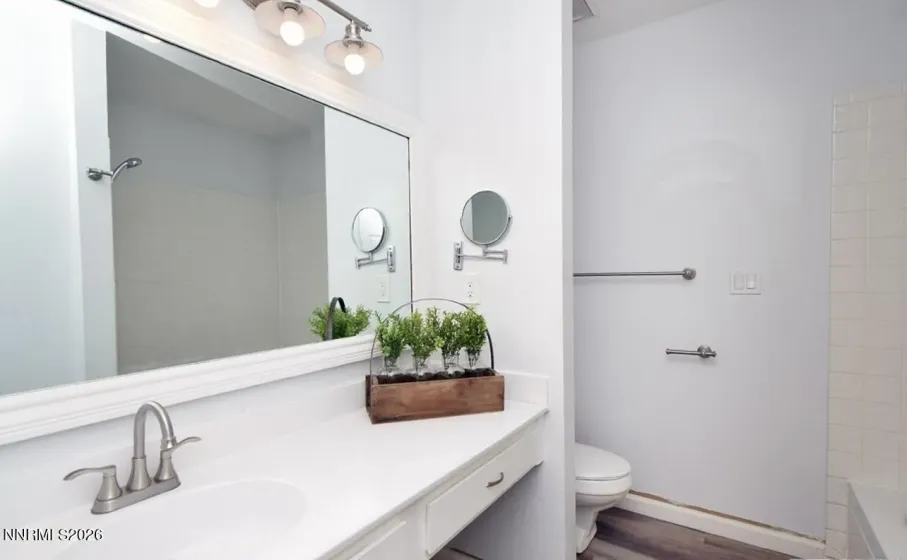 2555 Clear Acre, Reno, Nevada 89512, 2 Bedrooms Bedrooms, ,2 BathroomsBathrooms,Residential,Residential,Clear Acre,260004952