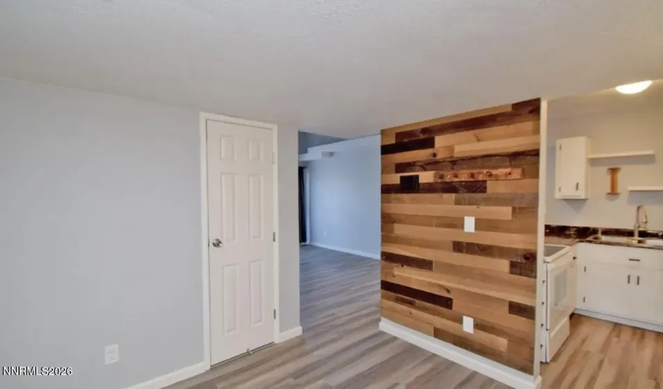 2555 Clear Acre, Reno, Nevada 89512, 2 Bedrooms Bedrooms, ,2 BathroomsBathrooms,Residential,Residential,Clear Acre,260004952