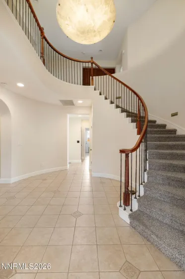 2983 Roundrock, Reno, Nevada 89511, 5 Bedrooms Bedrooms, ,5 BathroomsBathrooms,Residential,Residential,Roundrock,260004953