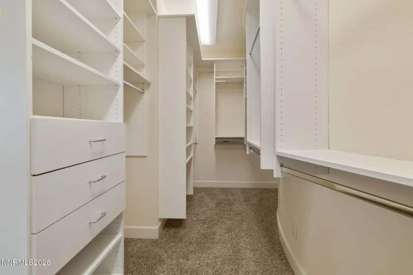 2983 Roundrock, Reno, Nevada 89511, 5 Bedrooms Bedrooms, ,5 BathroomsBathrooms,Residential,Residential,Roundrock,260004953