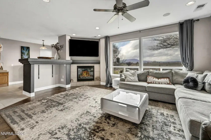 5409 Hidden Valley, Reno, Nevada 89502, 4 Bedrooms Bedrooms, ,3 BathroomsBathrooms,Residential,Residential,Hidden Valley,260004966