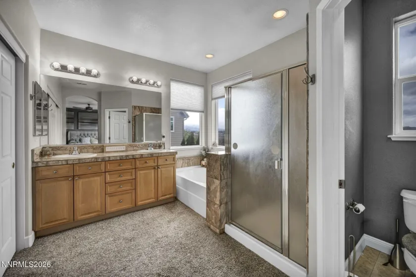 5409 Hidden Valley, Reno, Nevada 89502, 4 Bedrooms Bedrooms, ,3 BathroomsBathrooms,Residential,Residential,Hidden Valley,260004966