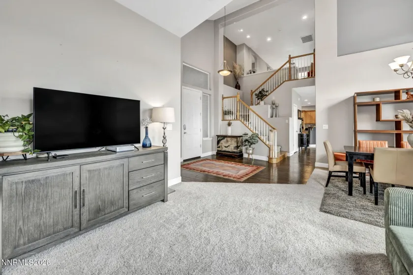 5409 Hidden Valley, Reno, Nevada 89502, 4 Bedrooms Bedrooms, ,3 BathroomsBathrooms,Residential,Residential,Hidden Valley,260004966