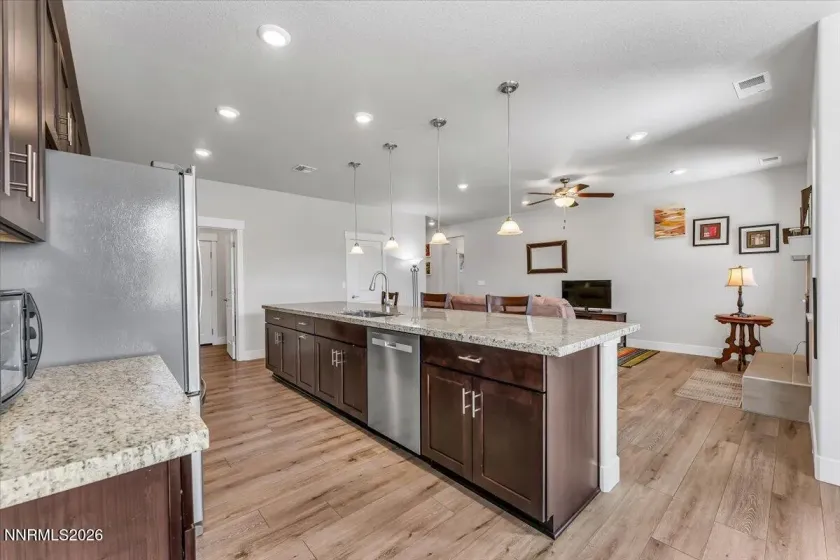 1202 Gilman, Gardnerville, Nevada 89410, 3 Bedrooms Bedrooms, ,2 BathroomsBathrooms,Residential,Residential,Gilman,260004967