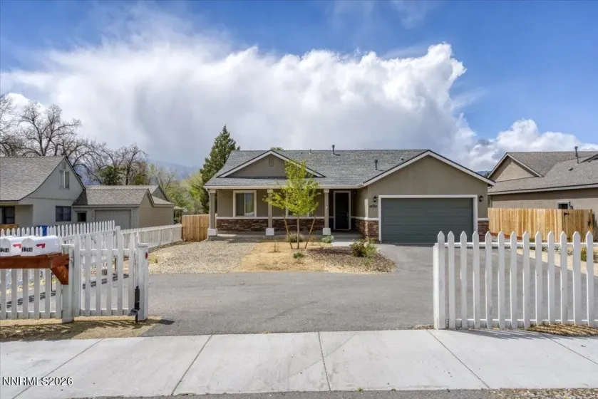 1202 Gilman, Gardnerville, Nevada 89410, 3 Bedrooms Bedrooms, ,2 BathroomsBathrooms,Residential,Residential,Gilman,260004967