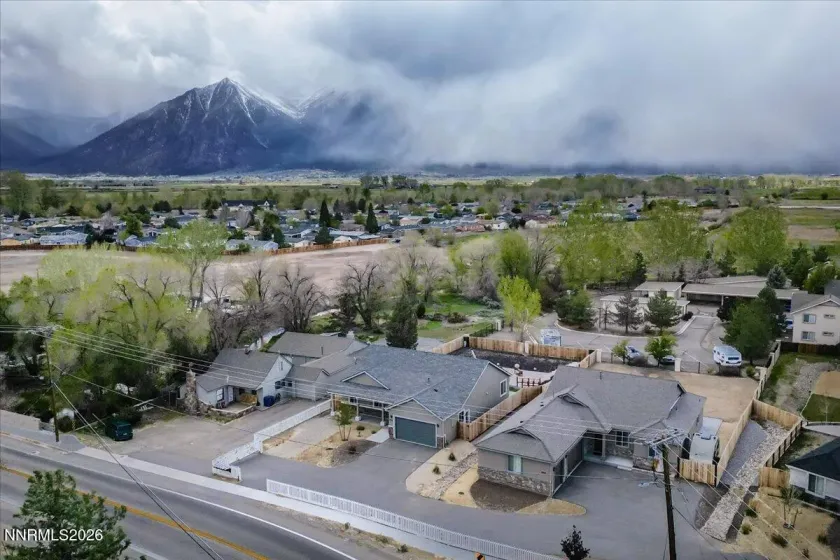 1202 Gilman, Gardnerville, Nevada 89410, 3 Bedrooms Bedrooms, ,2 BathroomsBathrooms,Residential,Residential,Gilman,260004967