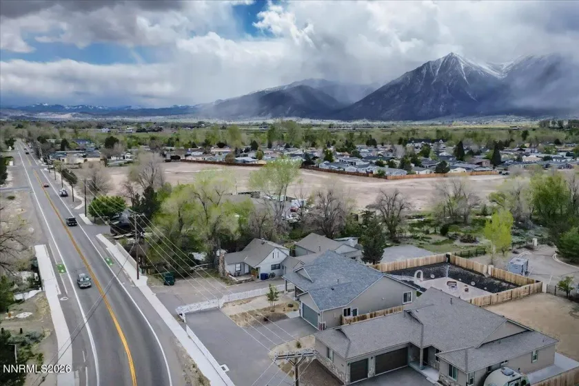 1202 Gilman, Gardnerville, Nevada 89410, 3 Bedrooms Bedrooms, ,2 BathroomsBathrooms,Residential,Residential,Gilman,260004967
