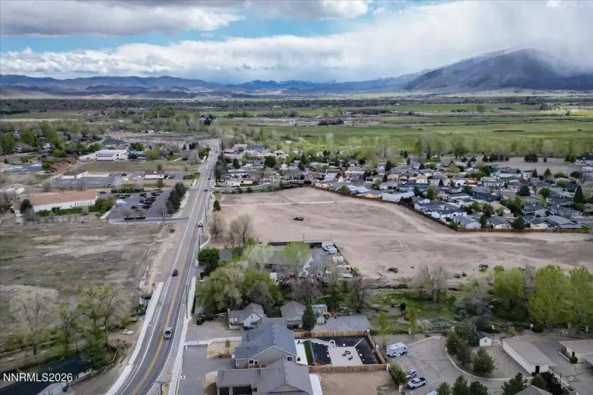 1202 Gilman, Gardnerville, Nevada 89410, 3 Bedrooms Bedrooms, ,2 BathroomsBathrooms,Residential,Residential,Gilman,260004967