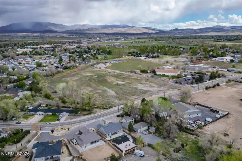 1202 Gilman, Gardnerville, Nevada 89410, 3 Bedrooms Bedrooms, ,2 BathroomsBathrooms,Residential,Residential,Gilman,260004967