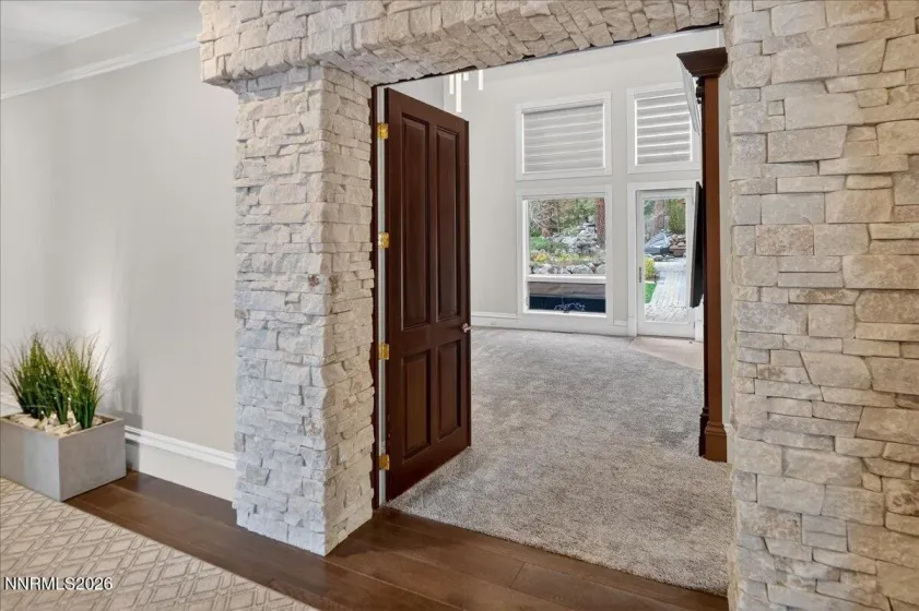5925 Lake Geneva, Reno, Nevada 89511, 6 Bedrooms Bedrooms, ,8 BathroomsBathrooms,Residential,Residential,Lake Geneva,260004968