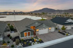560 Riverbed, Reno, Nevada 89521, 3 Bedrooms Bedrooms, ,3 BathroomsBathrooms,Residential,Residential,Riverbed,260004971