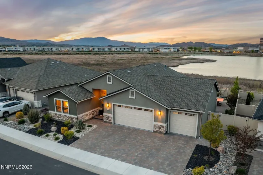 560 Riverbed, Reno, Nevada 89521, 3 Bedrooms Bedrooms, ,3 BathroomsBathrooms,Residential,Residential,Riverbed,260004971