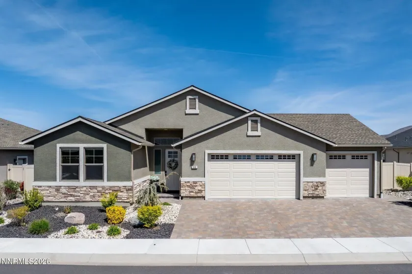 560 Riverbed, Reno, Nevada 89521, 3 Bedrooms Bedrooms, ,3 BathroomsBathrooms,Residential,Residential,Riverbed,260004971