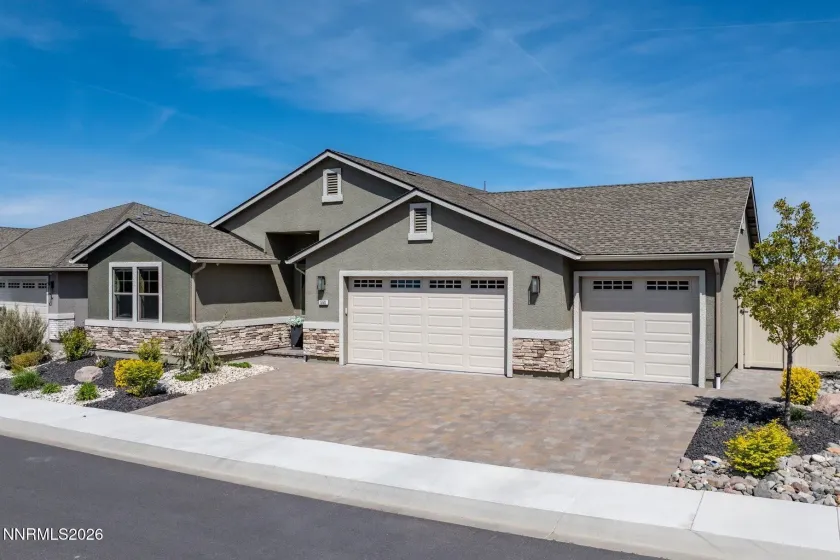 560 Riverbed, Reno, Nevada 89521, 3 Bedrooms Bedrooms, ,3 BathroomsBathrooms,Residential,Residential,Riverbed,260004971