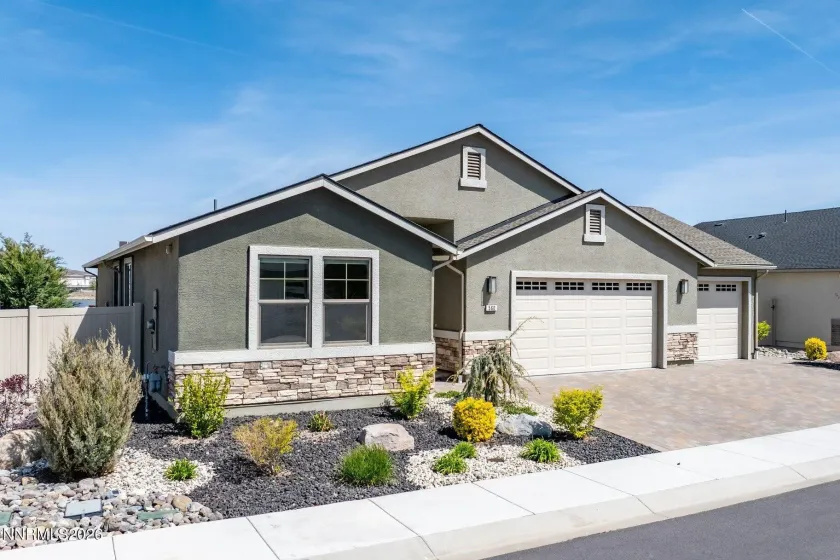 560 Riverbed, Reno, Nevada 89521, 3 Bedrooms Bedrooms, ,3 BathroomsBathrooms,Residential,Residential,Riverbed,260004971