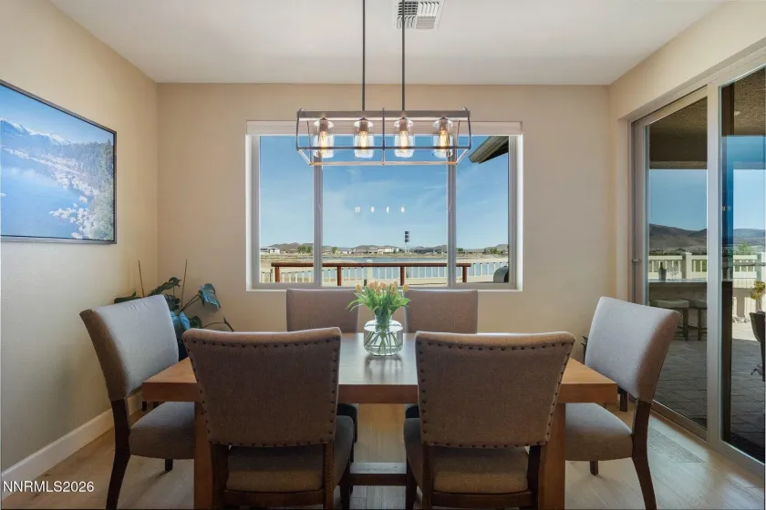 560 Riverbed, Reno, Nevada 89521, 3 Bedrooms Bedrooms, ,3 BathroomsBathrooms,Residential,Residential,Riverbed,260004971