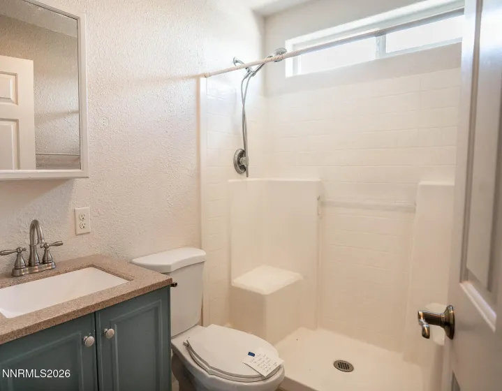 2 Pinehurst, Yerington, Nevada 89447, 3 Bedrooms Bedrooms, ,2 BathroomsBathrooms,Residential,Residential,Pinehurst,260004973