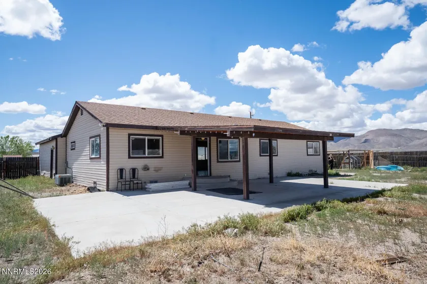 2 Pinehurst, Yerington, Nevada 89447, 3 Bedrooms Bedrooms, ,2 BathroomsBathrooms,Residential,Residential,Pinehurst,260004973