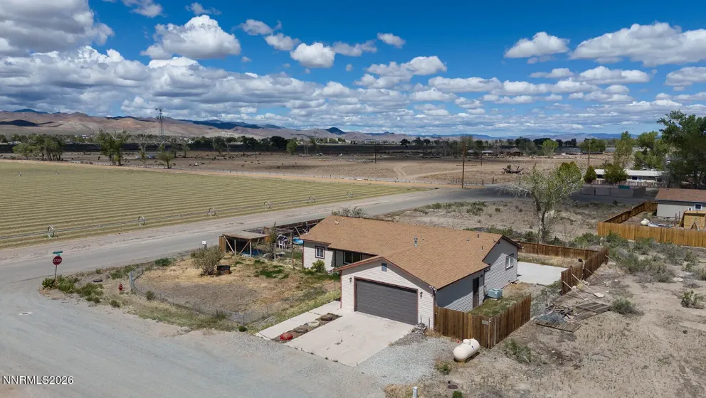2 Pinehurst, Yerington, Nevada 89447, 3 Bedrooms Bedrooms, ,2 BathroomsBathrooms,Residential,Residential,Pinehurst,260004973