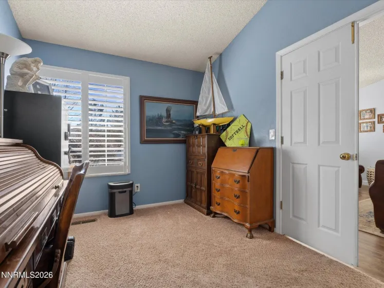 300 Kilborne, Reno, Nevada 89509, 4 Bedrooms Bedrooms, ,2 BathroomsBathrooms,Residential,Residential,Kilborne,260002840