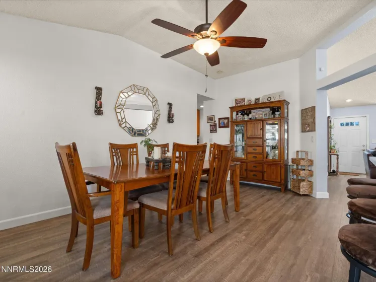 300 Kilborne, Reno, Nevada 89509, 4 Bedrooms Bedrooms, ,2 BathroomsBathrooms,Residential,Residential,Kilborne,260002840