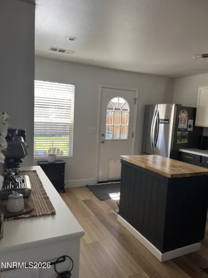 1277 Lullabrooke, Sparks, Nevada 89436, 3 Bedrooms Bedrooms, ,2 BathroomsBathrooms,Residential,Residential,Lullabrooke,260004975