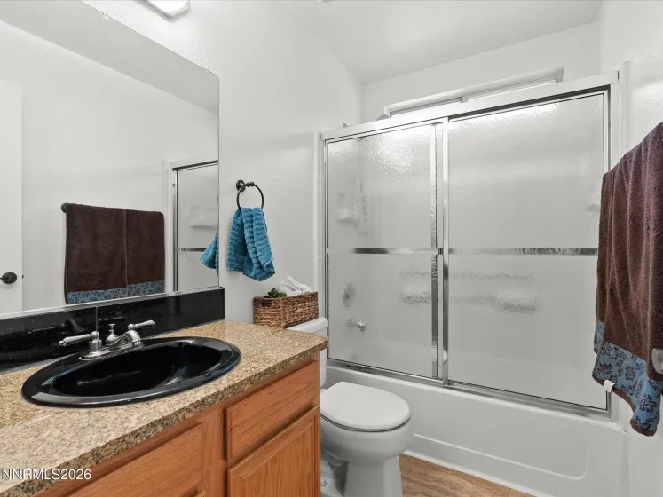 4572 Creekside, Reno, Nevada 89502, 3 Bedrooms Bedrooms, ,2 BathroomsBathrooms,Residential,Residential,Creekside,260004974