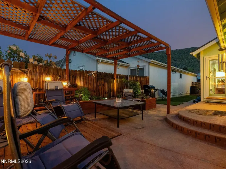 4572 Creekside, Reno, Nevada 89502, 3 Bedrooms Bedrooms, ,2 BathroomsBathrooms,Residential,Residential,Creekside,260004974