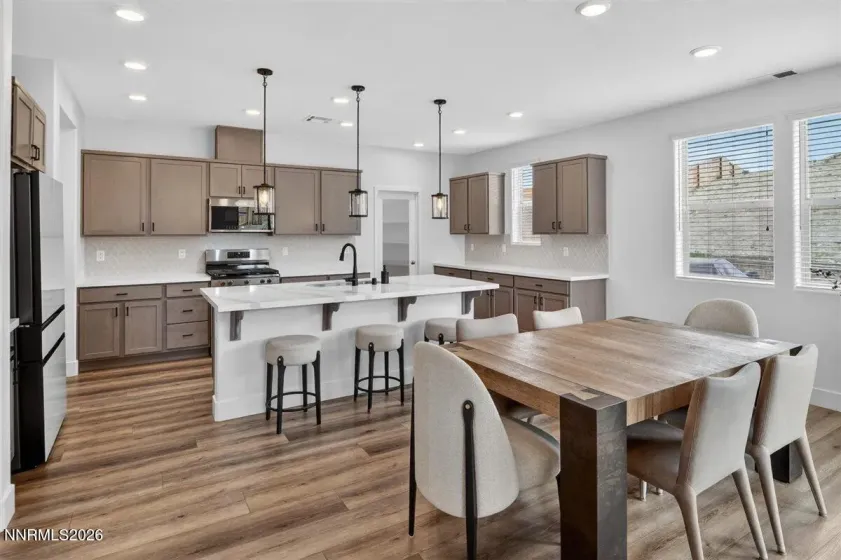 55 Eclipse, Carson City, Nevada 89705, 3 Bedrooms Bedrooms, ,3 BathroomsBathrooms,Residential,Residential,Eclipse,260004976