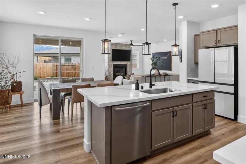 55 Eclipse, Carson City, Nevada 89705, 3 Bedrooms Bedrooms, ,3 BathroomsBathrooms,Residential,Residential,Eclipse,260004976