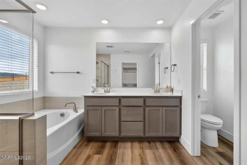 55 Eclipse, Carson City, Nevada 89705, 3 Bedrooms Bedrooms, ,3 BathroomsBathrooms,Residential,Residential,Eclipse,260004976