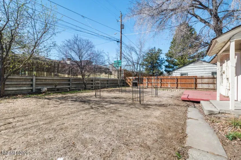 1800 Vale Street, Reno, Nevada 89509, 2 Bedrooms Bedrooms, ,1 BathroomBathrooms,Residential,Residential,Vale Street,260004977