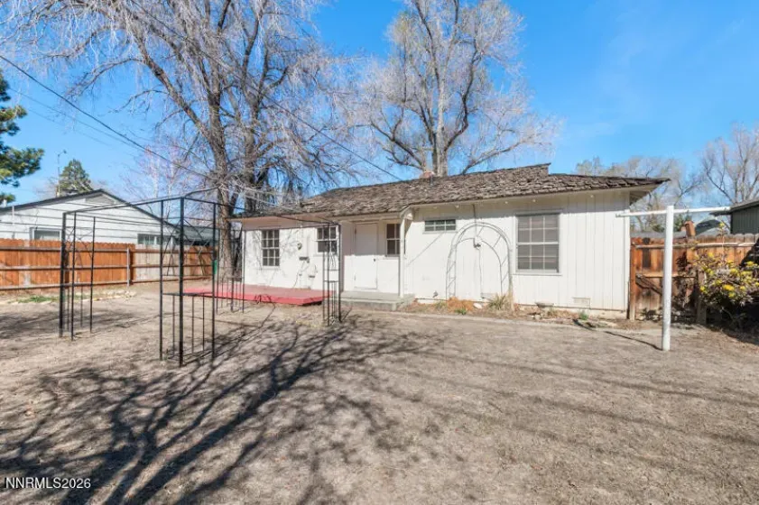 1800 Vale Street, Reno, Nevada 89509, 2 Bedrooms Bedrooms, ,1 BathroomBathrooms,Residential,Residential,Vale Street,260004977