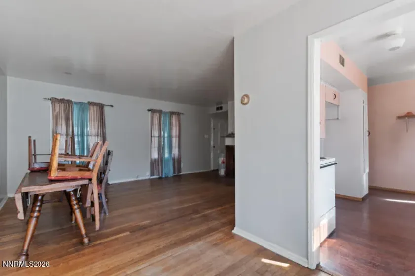 1800 Vale Street, Reno, Nevada 89509, 2 Bedrooms Bedrooms, ,1 BathroomBathrooms,Residential,Residential,Vale Street,260004977