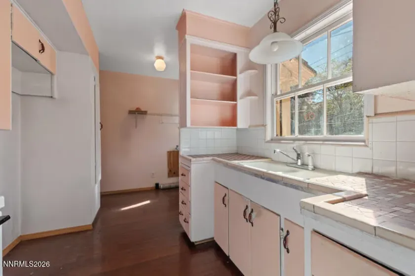 1800 Vale Street, Reno, Nevada 89509, 2 Bedrooms Bedrooms, ,1 BathroomBathrooms,Residential,Residential,Vale Street,260004977