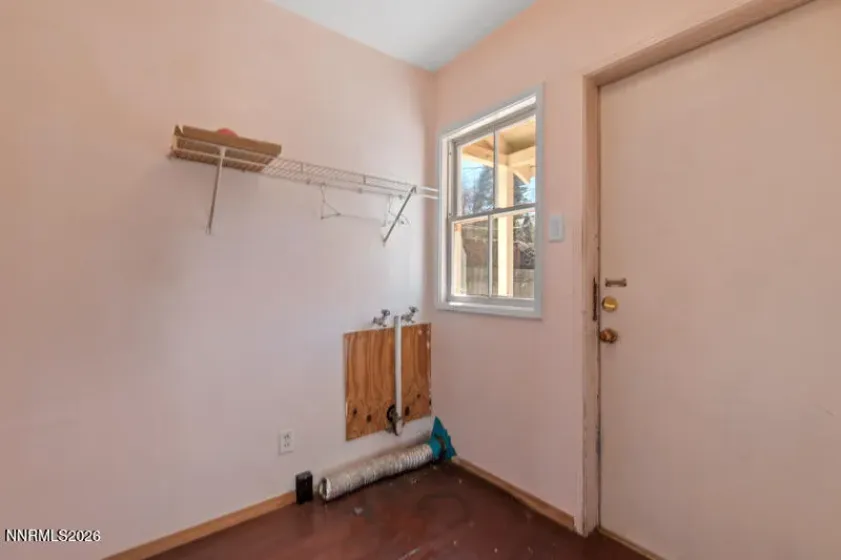 1800 Vale Street, Reno, Nevada 89509, 2 Bedrooms Bedrooms, ,1 BathroomBathrooms,Residential,Residential,Vale Street,260004977