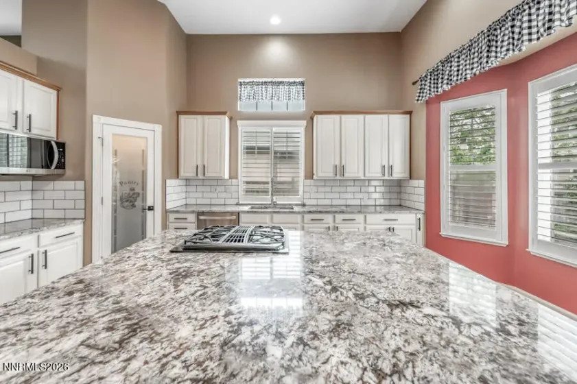 2717 Hamm, Sparks, Nevada 89436, 3 Bedrooms Bedrooms, ,3 BathroomsBathrooms,Residential,Residential,Hamm,260004978