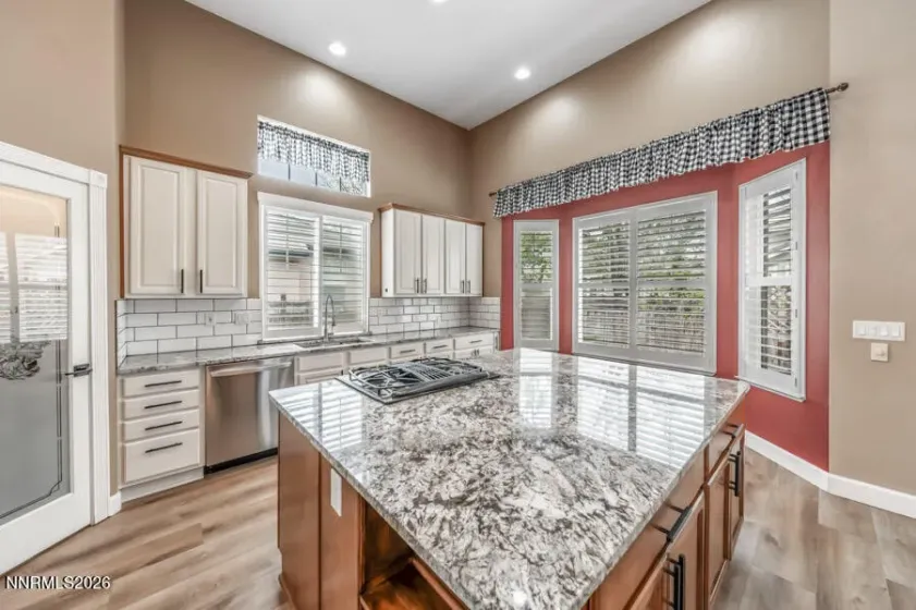 2717 Hamm, Sparks, Nevada 89436, 3 Bedrooms Bedrooms, ,3 BathroomsBathrooms,Residential,Residential,Hamm,260004978