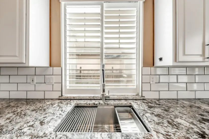 2717 Hamm, Sparks, Nevada 89436, 3 Bedrooms Bedrooms, ,3 BathroomsBathrooms,Residential,Residential,Hamm,260004978